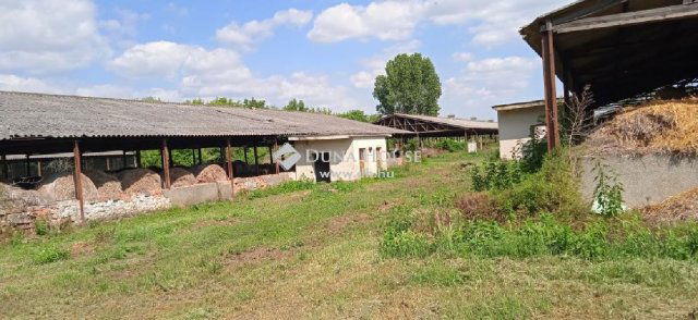 Eladó ipari ingatlan, Bábolnán 279 M Ft / költözzbe.hu