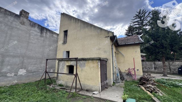 Eladó családi ház, Kecskeméten 119.9 M Ft, 3 szobás