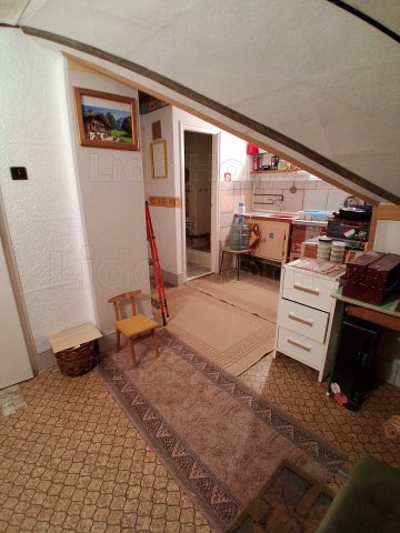 Eladó téglalakás, Keszthelyen 65 M Ft, 3+2 szobás