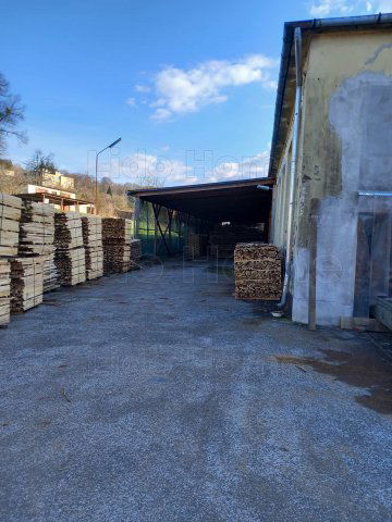 Eladó ipari ingatlan, Bázakerettyén 210 M Ft