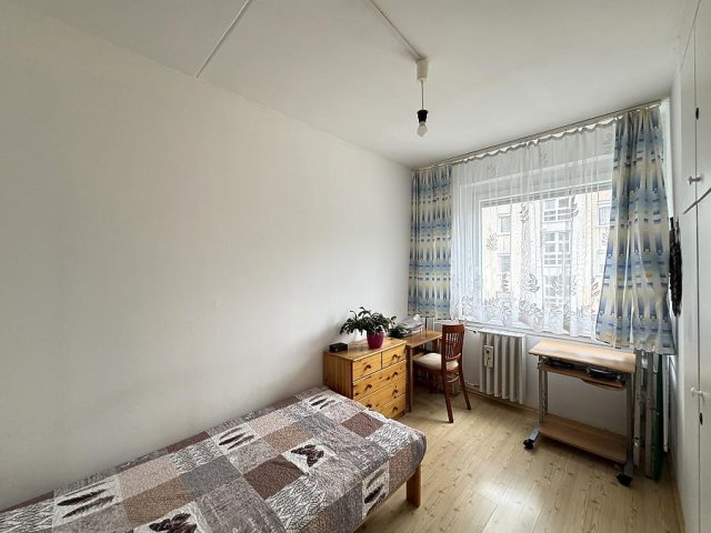 Eladó panellakás, Budapesten, III. kerületben 74.5 M Ft