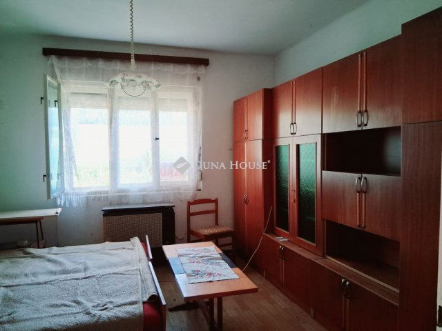 Eladó családi ház, Nyimen 35 M Ft, 2 szobás