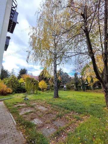 Eladó családi ház, Budapesten, III. kerületben, Család utcában