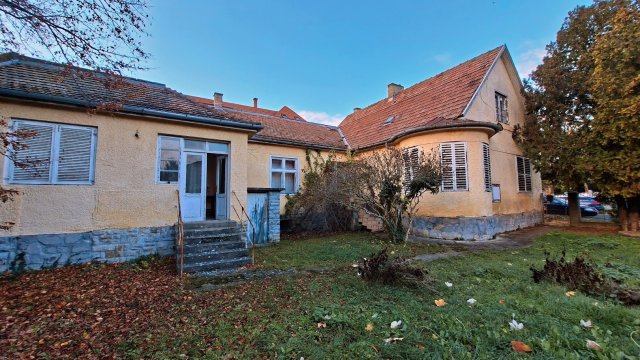 Eladó családi ház, Keszthelyen, Csók István utcában 69.9 M Ft
