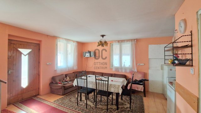 Eladó családi ház, Velencén 79.9 M Ft, 3 szobás