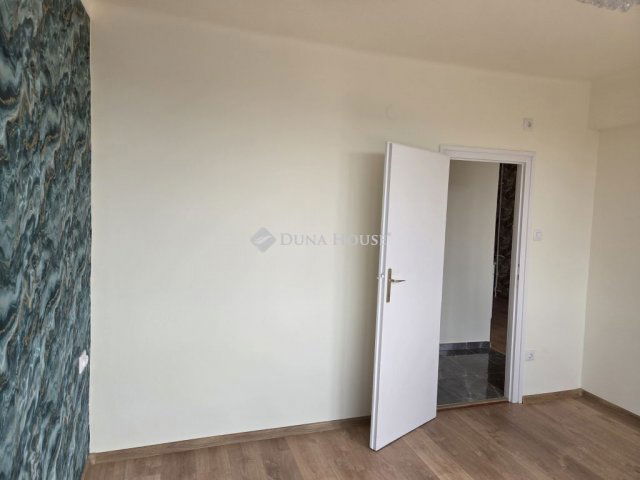 Eladó téglalakás, Budapesten, VIII. kerületben 84.9 M Ft