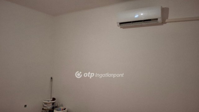 Eladó téglalakás, Budapesten, XVIII. kerületben 35.5 M Ft