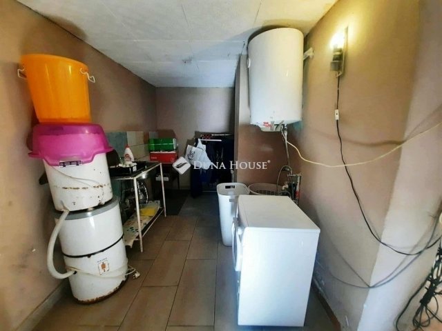 Eladó családi ház, Gyömrőn 39.99 M Ft, 3 szobás