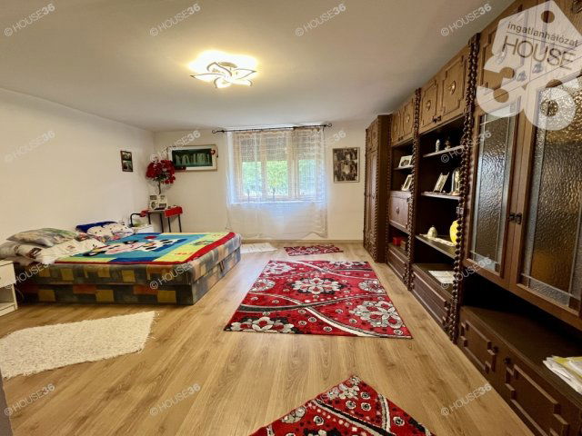 Eladó családi ház, Kiskunfélegyházán 29.9 M Ft, 2 szobás