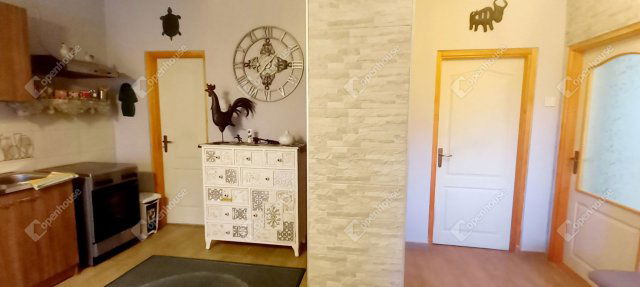 Eladó családi ház, Döbröntén 42.9 M Ft, 2 szobás