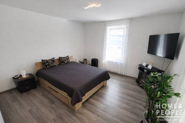 Eladó családi ház, Röszkén 142 M Ft, 4 szobás