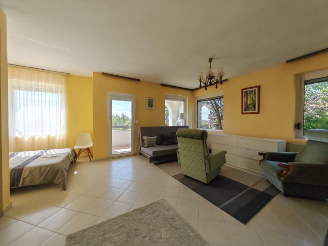 Eladó családi ház, Csókakőn 79.9 M Ft, 5 szobás