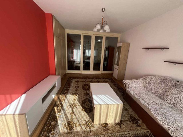 Kiadó téglalakás, albérlet, Kecskeméten 180 E Ft / hó