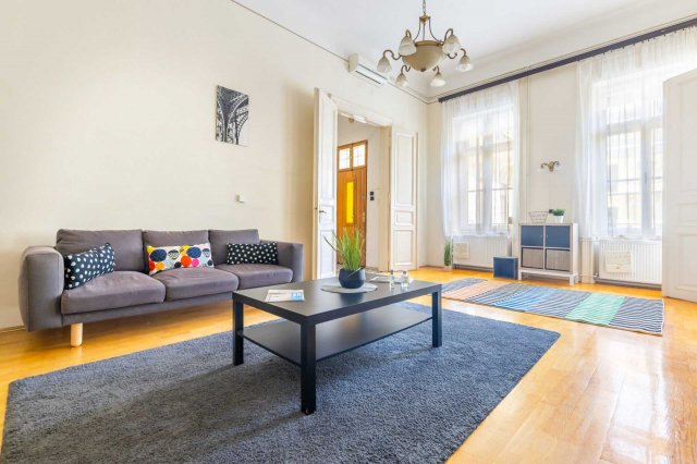 Kiadó téglalakás, albérlet, VII. kerületben, Wesselényi utcában