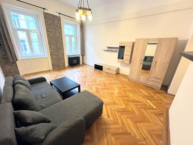 Eladó téglalakás, XIII. kerületben, Radnóti Miklós utcában