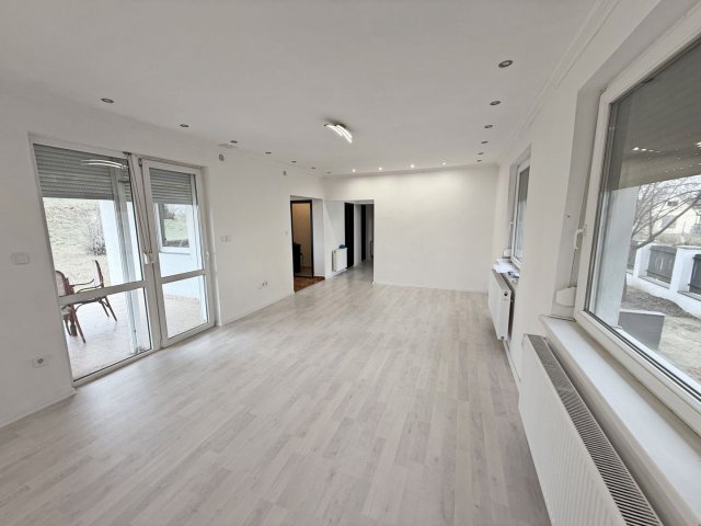 Eladó családi ház, Hajdúsámsonon 87.9 M Ft, 4 szobás