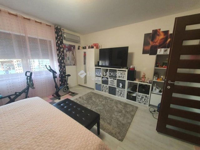 Eladó családi ház, Tokodon 89 M Ft, 6 szobás