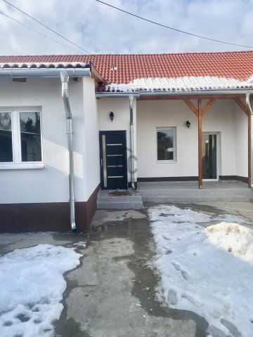 Eladó téglalakás, Pécelen 68.9 M Ft, 3 szobás