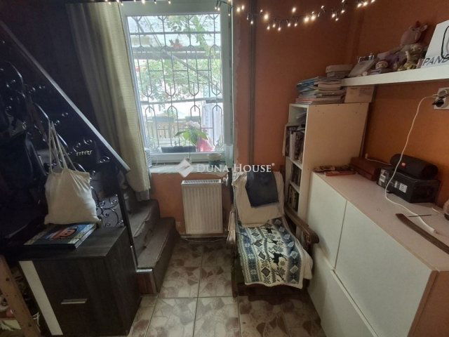Eladó téglalakás, Budapesten, X. kerületben 31.9 M Ft, 3 szobás