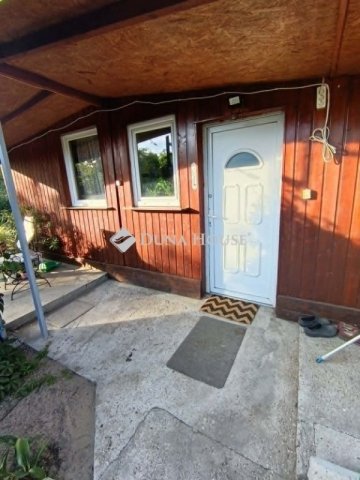 Eladó családi ház, Inárcson 36.9 M Ft, 1 szobás