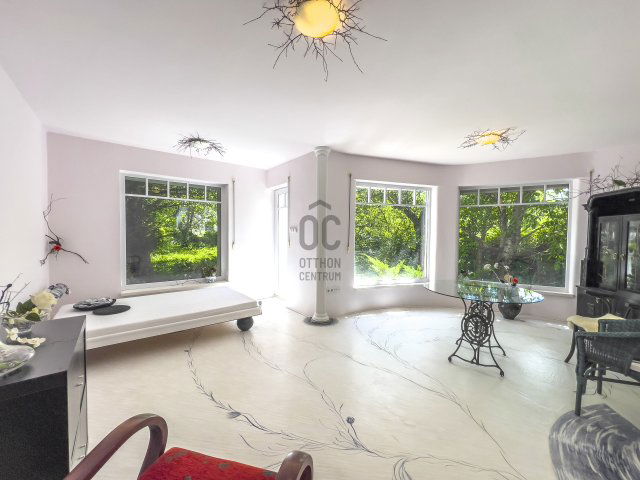 Eladó családi ház, Pátyon 235 M Ft, 6 szobás