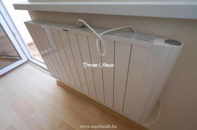 Eladó téglalakás, Nyíregyházán 27.99 M Ft, 1 szobás