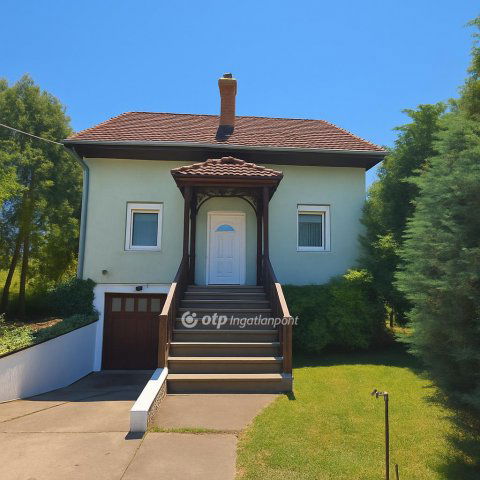 Eladó családi ház, Kiskunlacházán 83.99 M Ft, 5 szobás