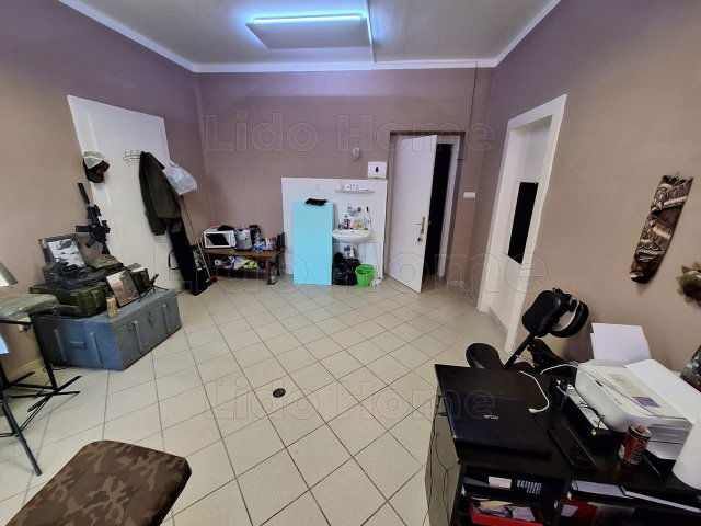 Eladó iroda, Kaposváron 8.4 M Ft, 1 szobás / költözzbe.hu