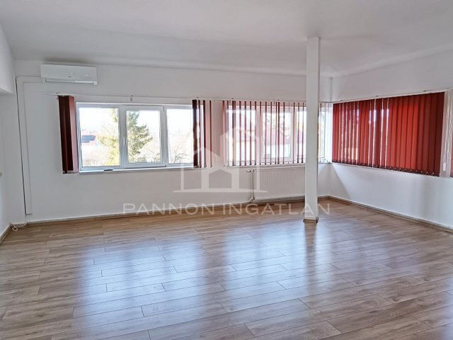 Kiadó téglalakás, albérlet, Veszprémben, Stadion utcában