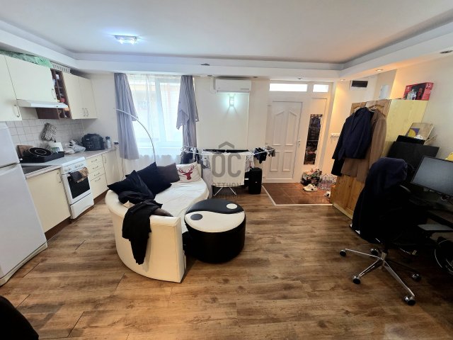 Eladó téglalakás, Monoron 55 M Ft, 2 szobás