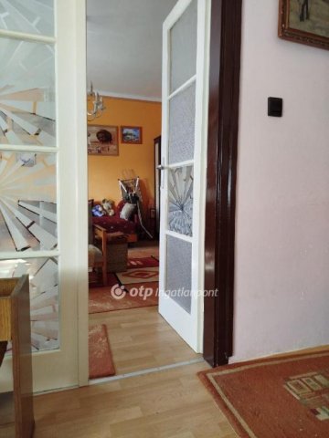 Eladó családi ház, Mohácson 42.45 M Ft, 3 szobás