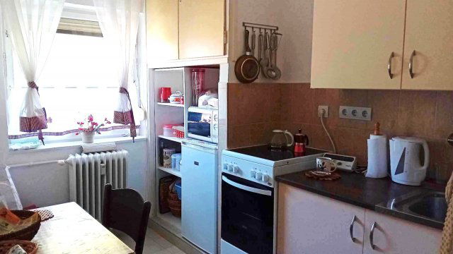 Eladó téglalakás, Mezőtúron, Kossuth Lajos utcában 21 M Ft