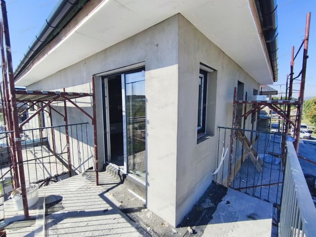 Eladó téglalakás, Budapesten, XV. kerületben 87.75 M Ft