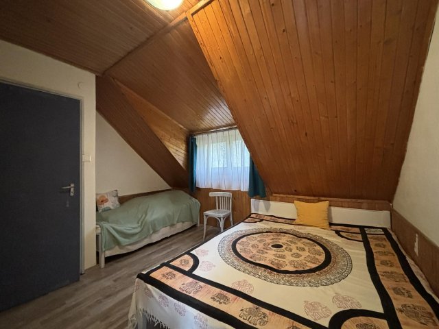 Eladó nyaraló, Vonyarcvashegyen 67 M Ft, 3 szobás