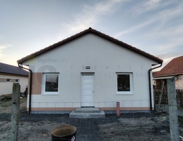 Eladó családi ház, Balástyán, Gerle utcában 64.9 M Ft