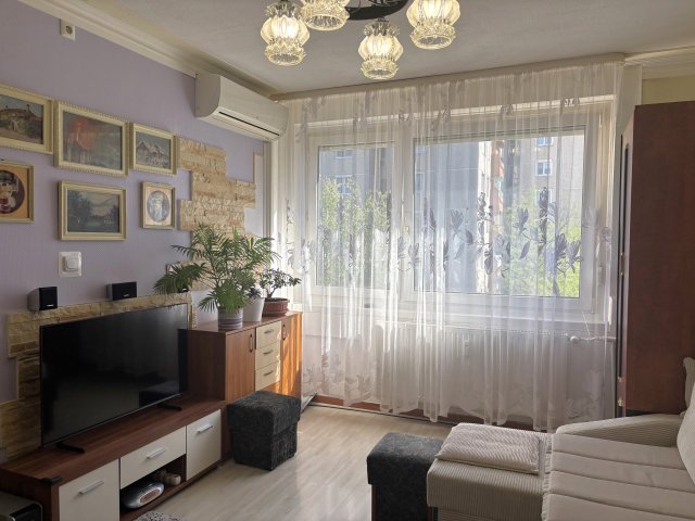 Eladó panellakás, Budapesten, III. kerületben 99.9 M Ft, 3 szobás