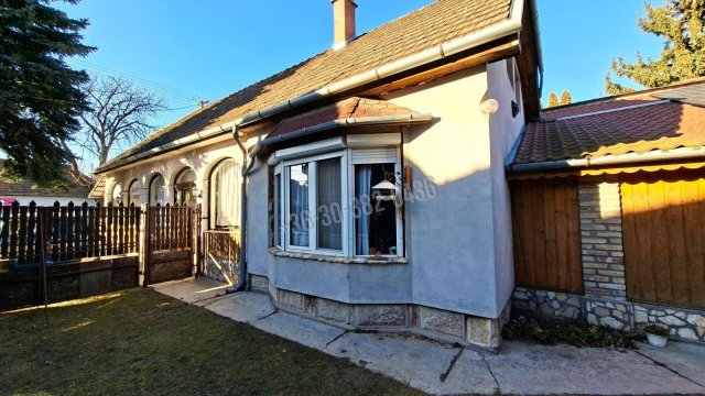 Eladó családi ház, Gödön, Ady Endre utcában 98 M Ft