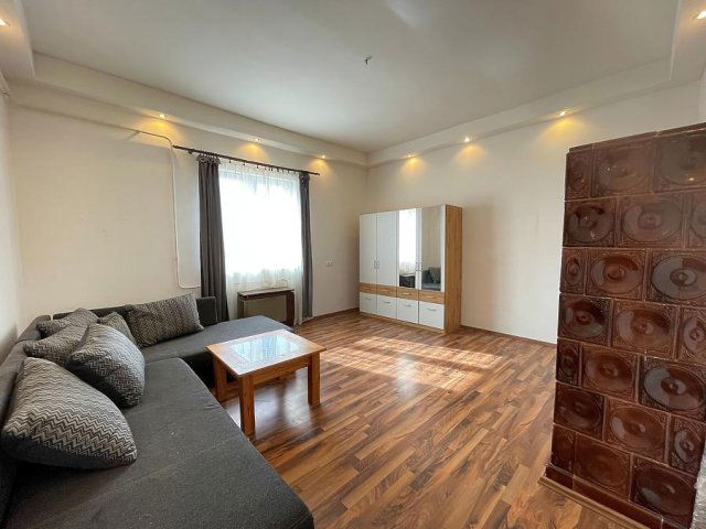 Eladó családi ház, Budapesten, IV. kerületben 89 M Ft, 2 szobás