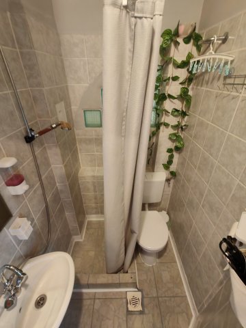 Eladó téglalakás, Szegeden, Maros utcában 34.99 M Ft, 1 szobás