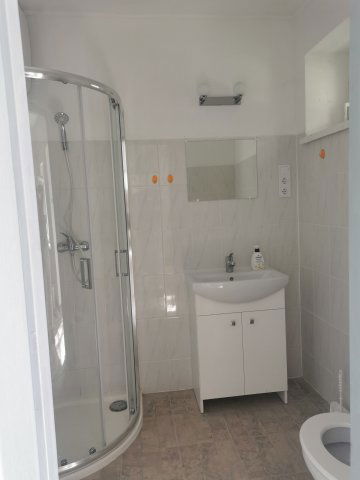 Eladó családi ház, Majosházán 95 M Ft, 3 szobás