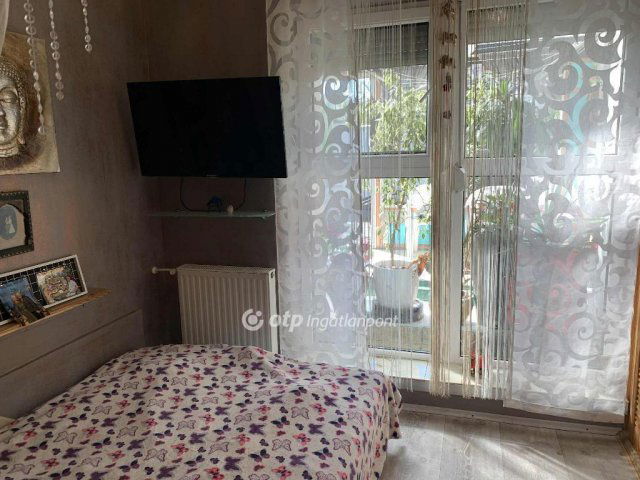 Eladó családi ház, Érden 99 M Ft, 6 szobás