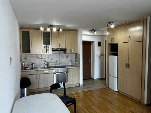 Kiadó téglalakás, albérlet, III. kerületben, Lajos utcában