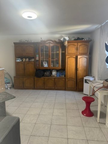 Eladó családi ház, Ürömön 49 M Ft, 2 szobás