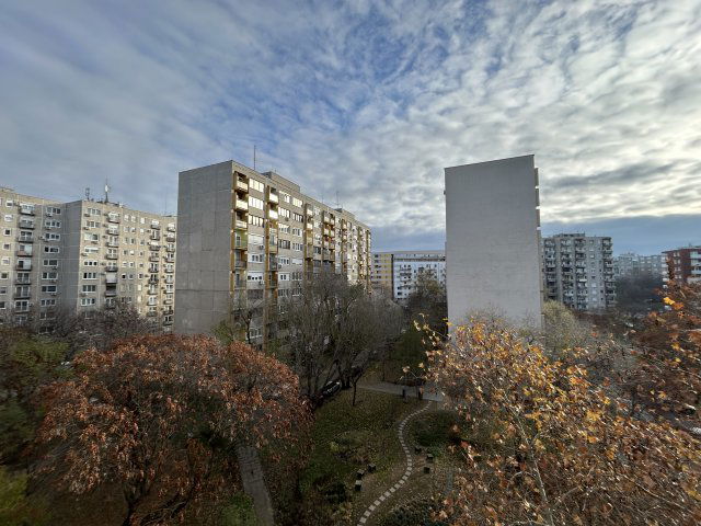 Eladó panellakás, Budapesten, XIII. kerületben, Angyalföldi úton