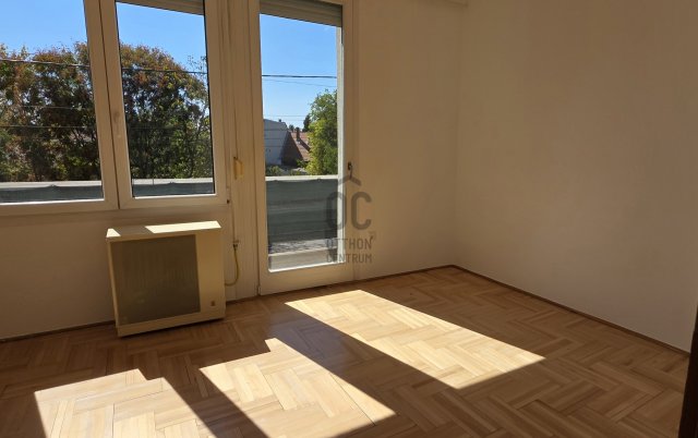 Eladó téglalakás, Budapesten, XXI. kerületben 58 M Ft, 3 szobás