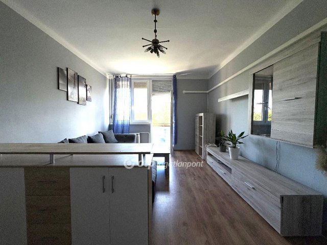 Eladó panellakás, Miskolcon 27.99 M Ft, 2 szobás