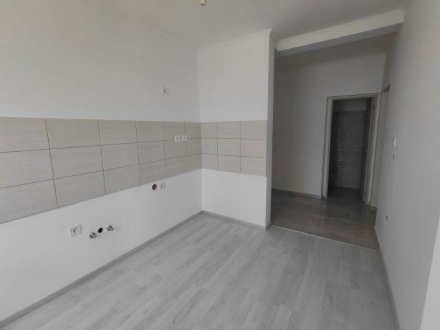 Eladó téglalakás, Gödöllőn 99.8 M Ft, 3 szobás