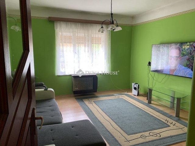 Eladó családi ház, Isaszegen 66 M Ft, 3 szobás