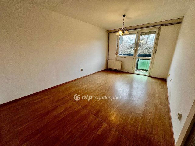 Eladó panellakás, Tiszavasváriban 18.49 M Ft, 2 szobás