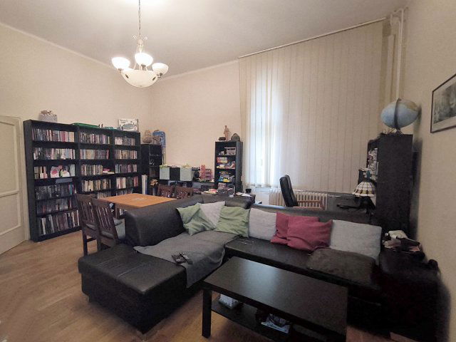 Eladó téglalakás, Győrött 60.85 M Ft, 2 szobás